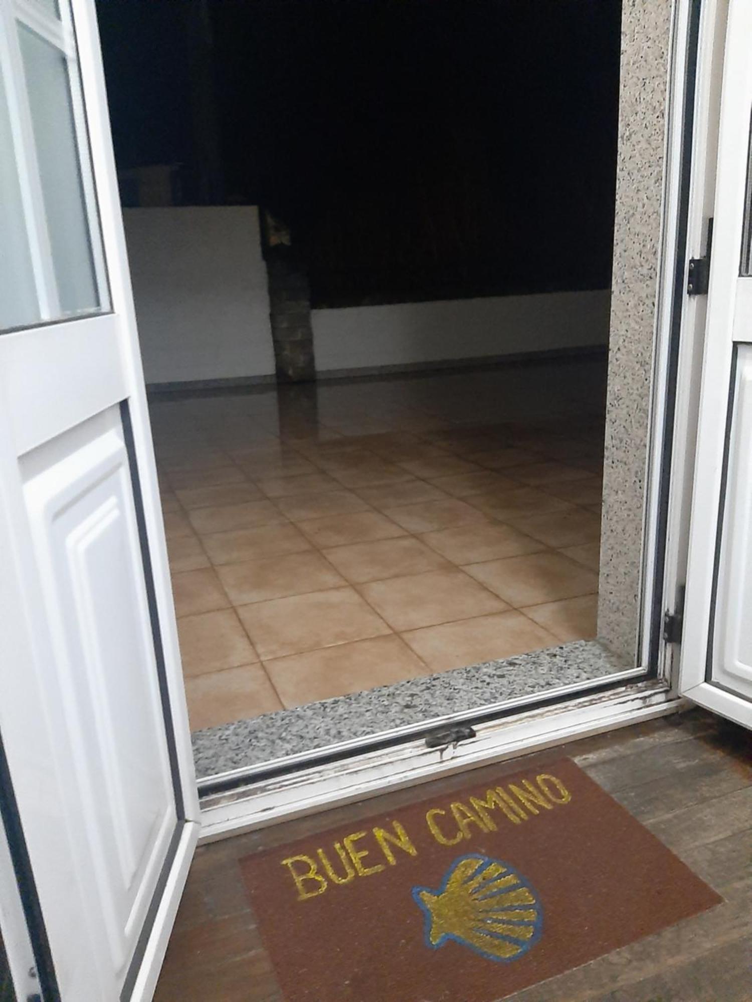 Albergue Berce Do Camino Tríacastela Kültér fotó